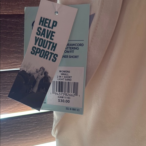 DSG Women's Cream Shorts - Picture 5 of 5